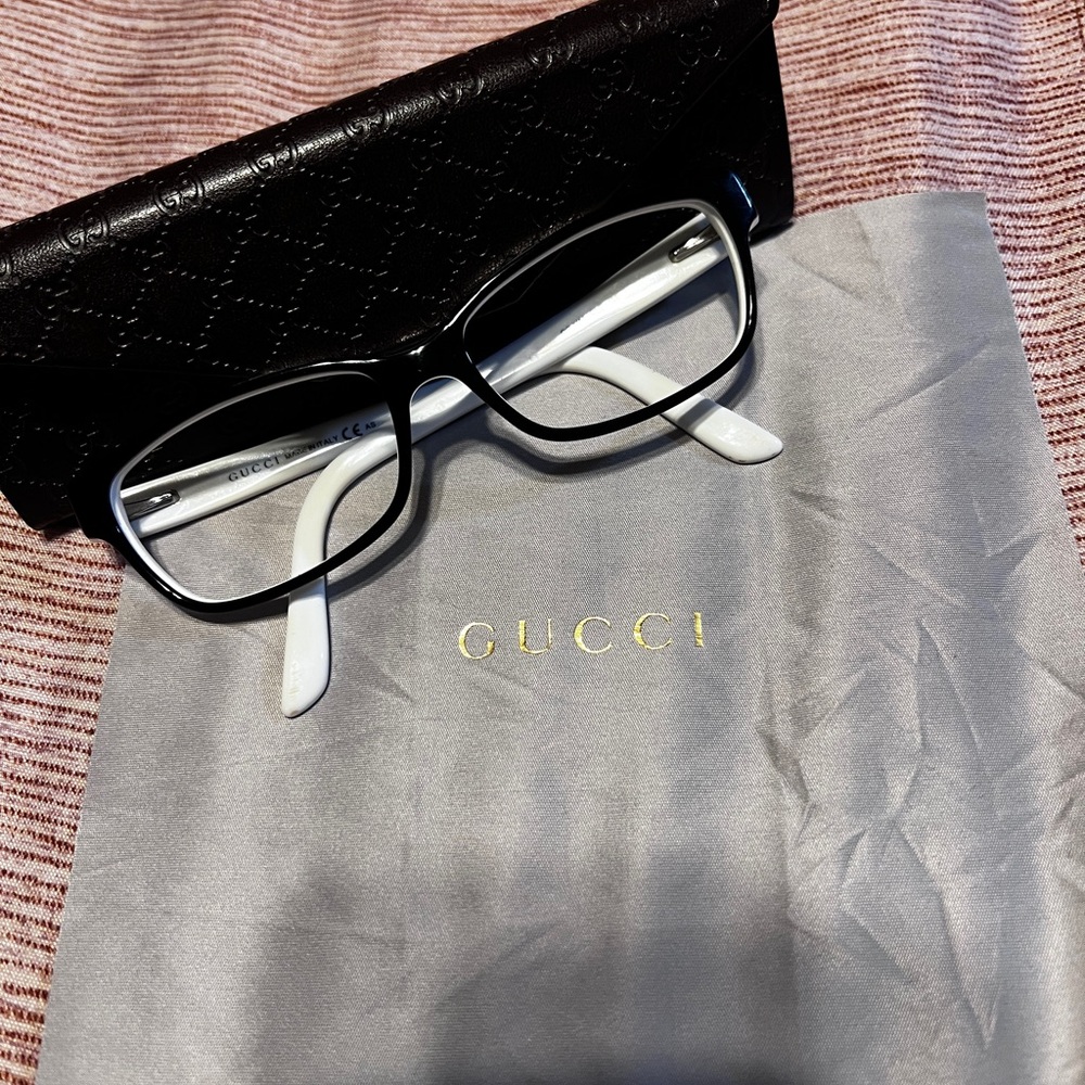 Gucci eyeglasses women’s
